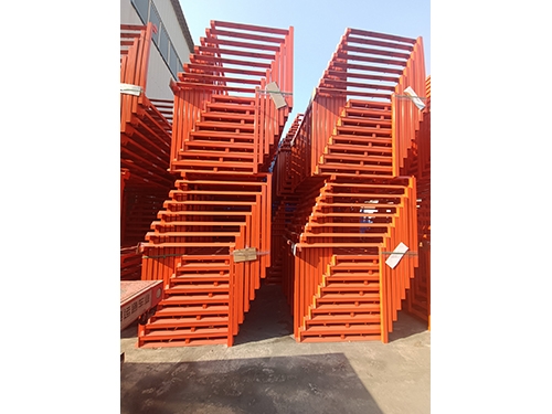 帶護欄式巧固架廠家